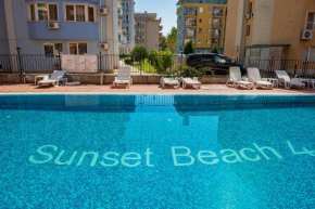 Sunset Beach - Menada Apartments